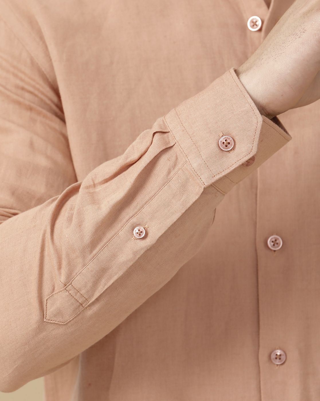 Linen Club Men's Linen Rich Peach Solid Contemporary Fit Full Sleeve Casual Shirt