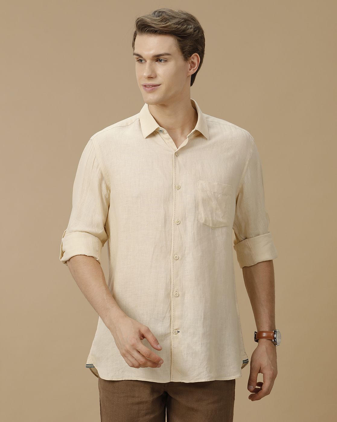 Men's Pure Linen Beige Solid Contemporary Fit Full Sleeve Casual Shirt