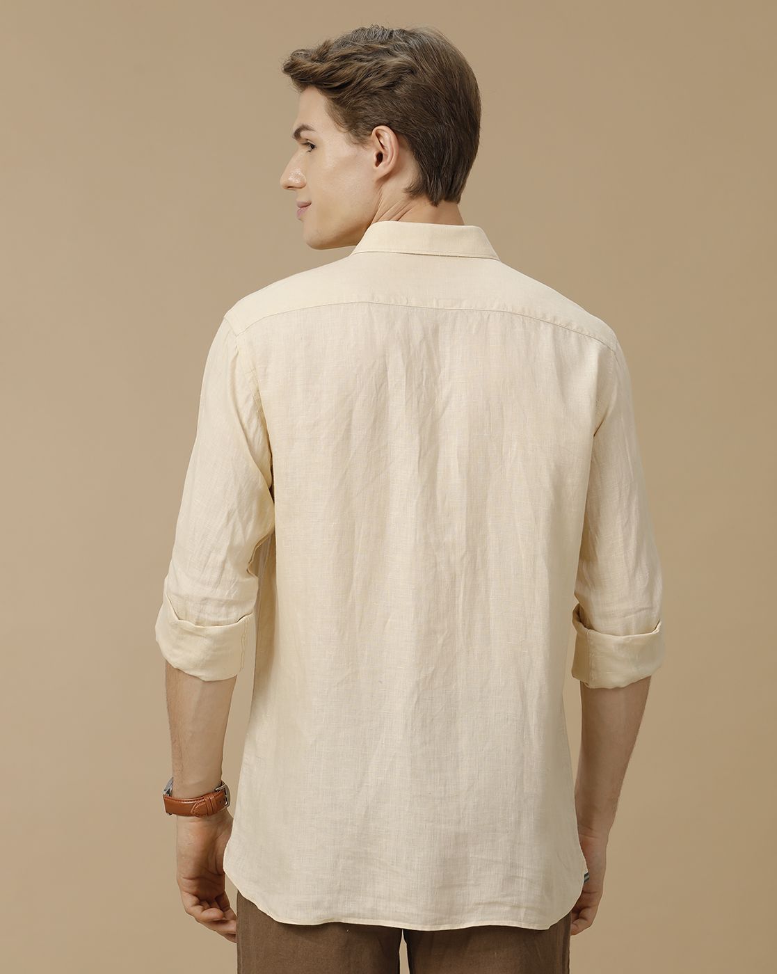 Men's Pure Linen Beige Solid Contemporary Fit Full Sleeve Casual Shirt
