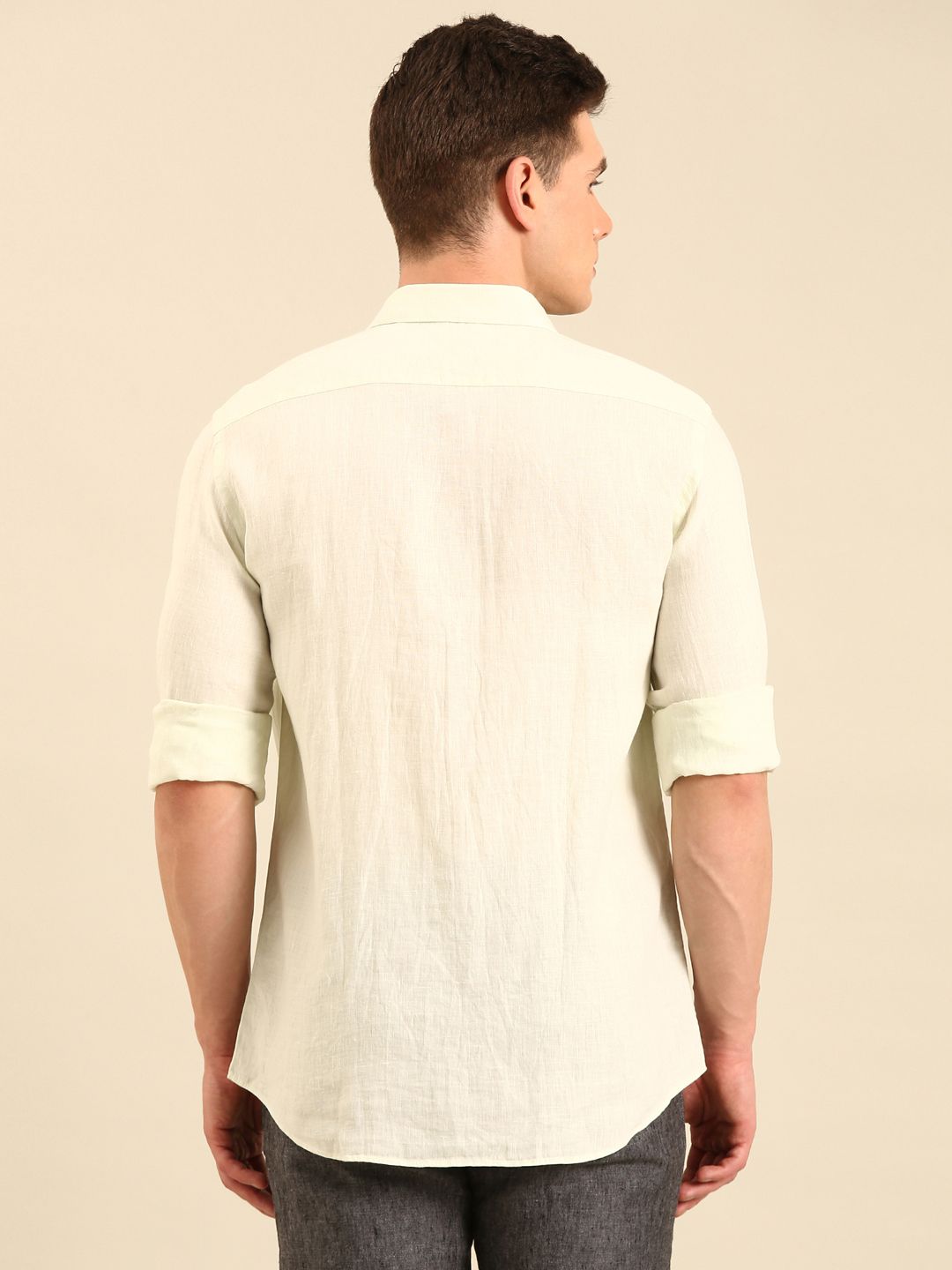 Linen Club Men's Pure Linen Light Green Solid Contemporary Fit Full Sleeve Casual Shirt
