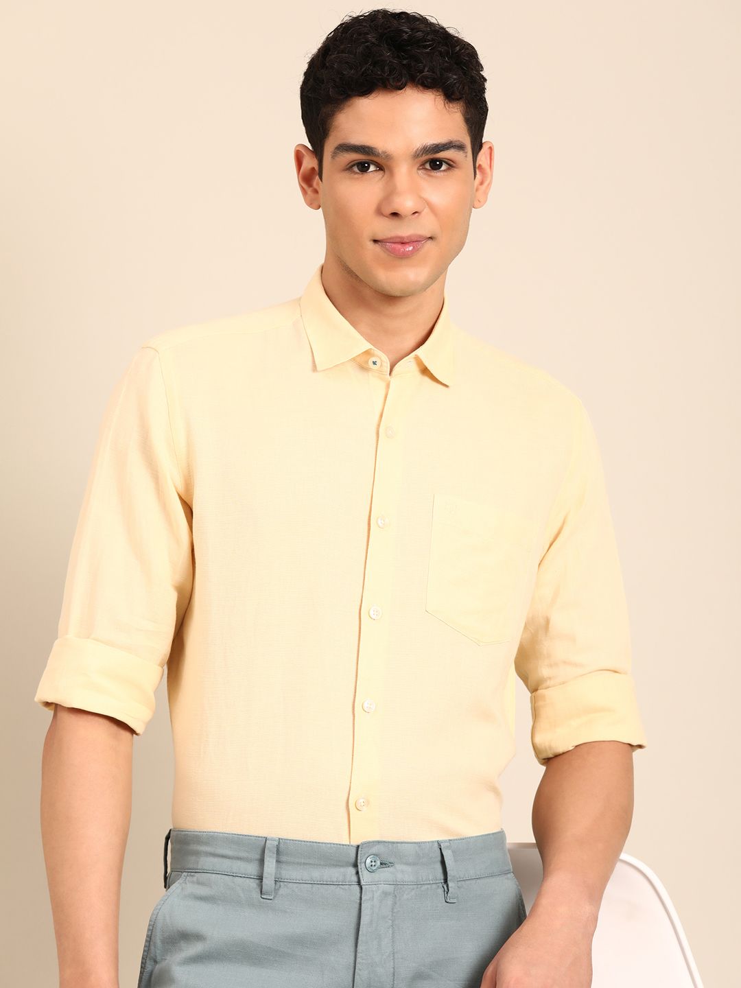 Linen Club Men's Linen Rich Yellow Solid Contemporary Fit Full Sleeve Casual Shirt