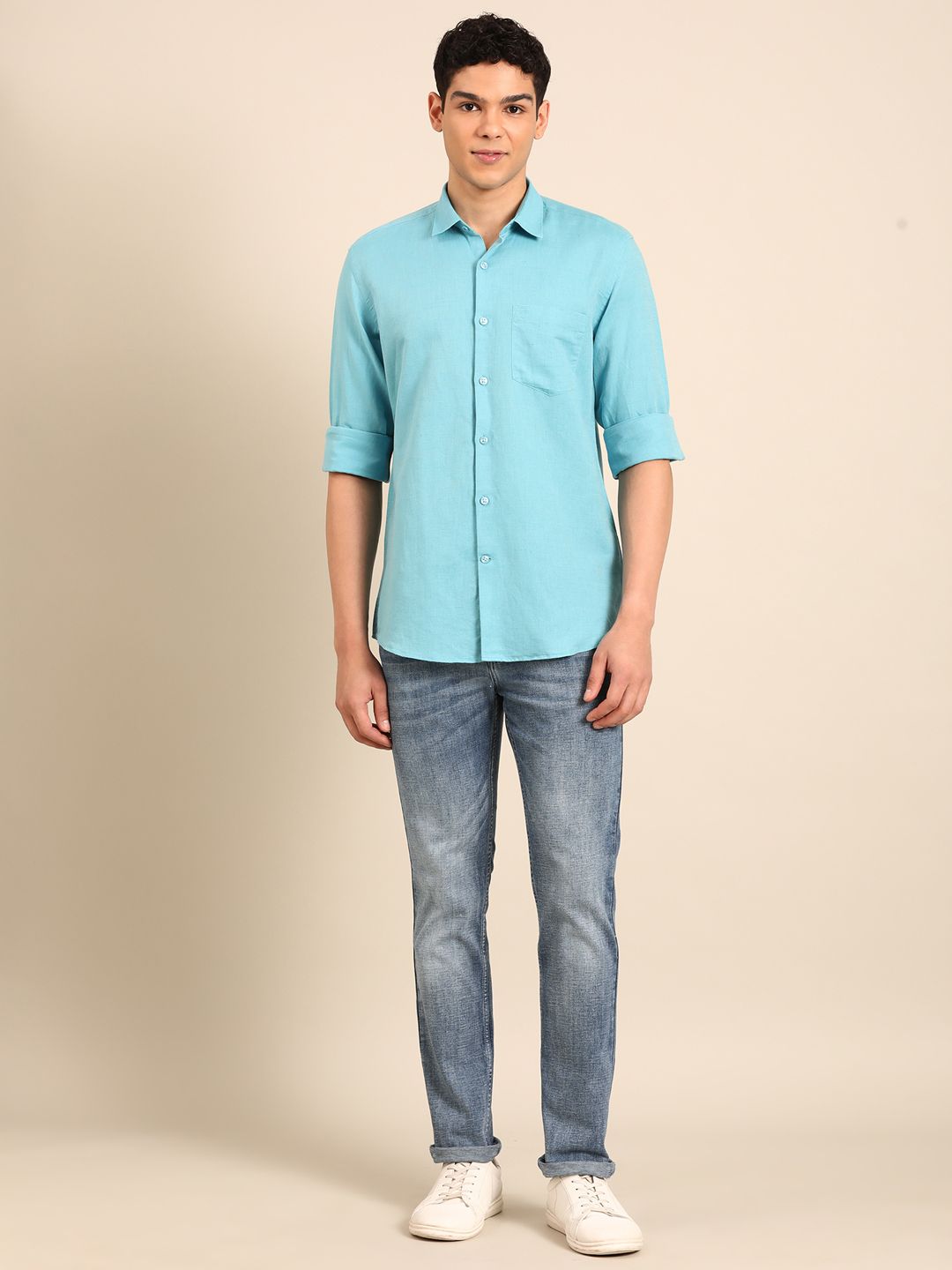 Linen Club Men's Linen Rich Turquoise Blue Solid Contemporary Fit Full Sleeve Casual Shirt