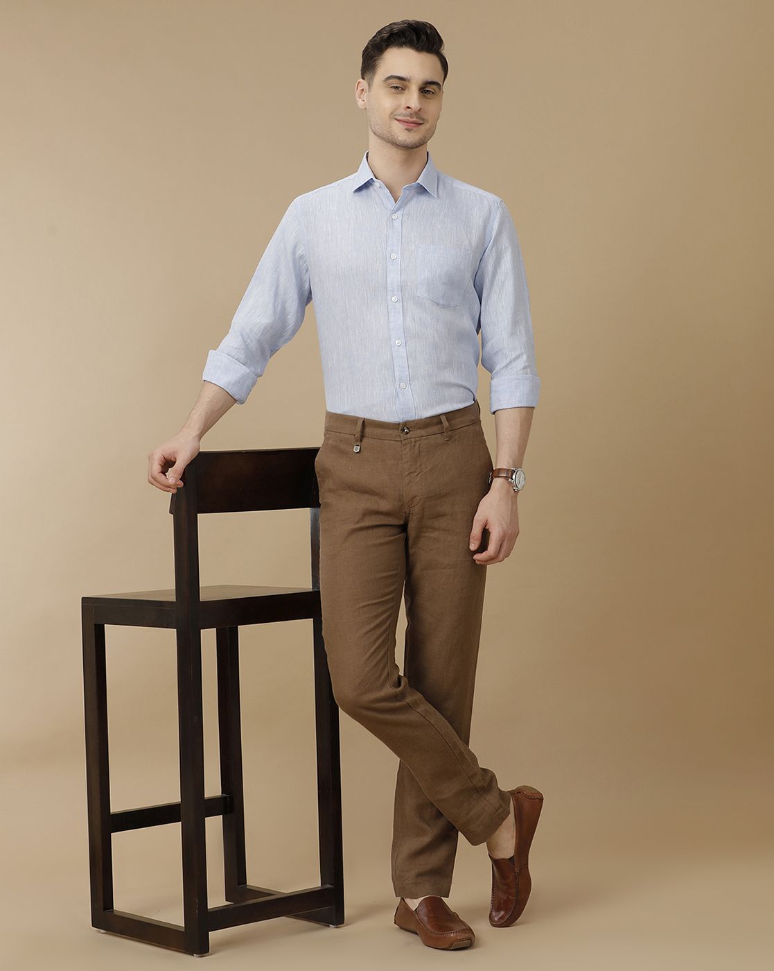 Men's Pure Linen Blue Solid Contemporary Fit Full Sleeve Casual Shirt