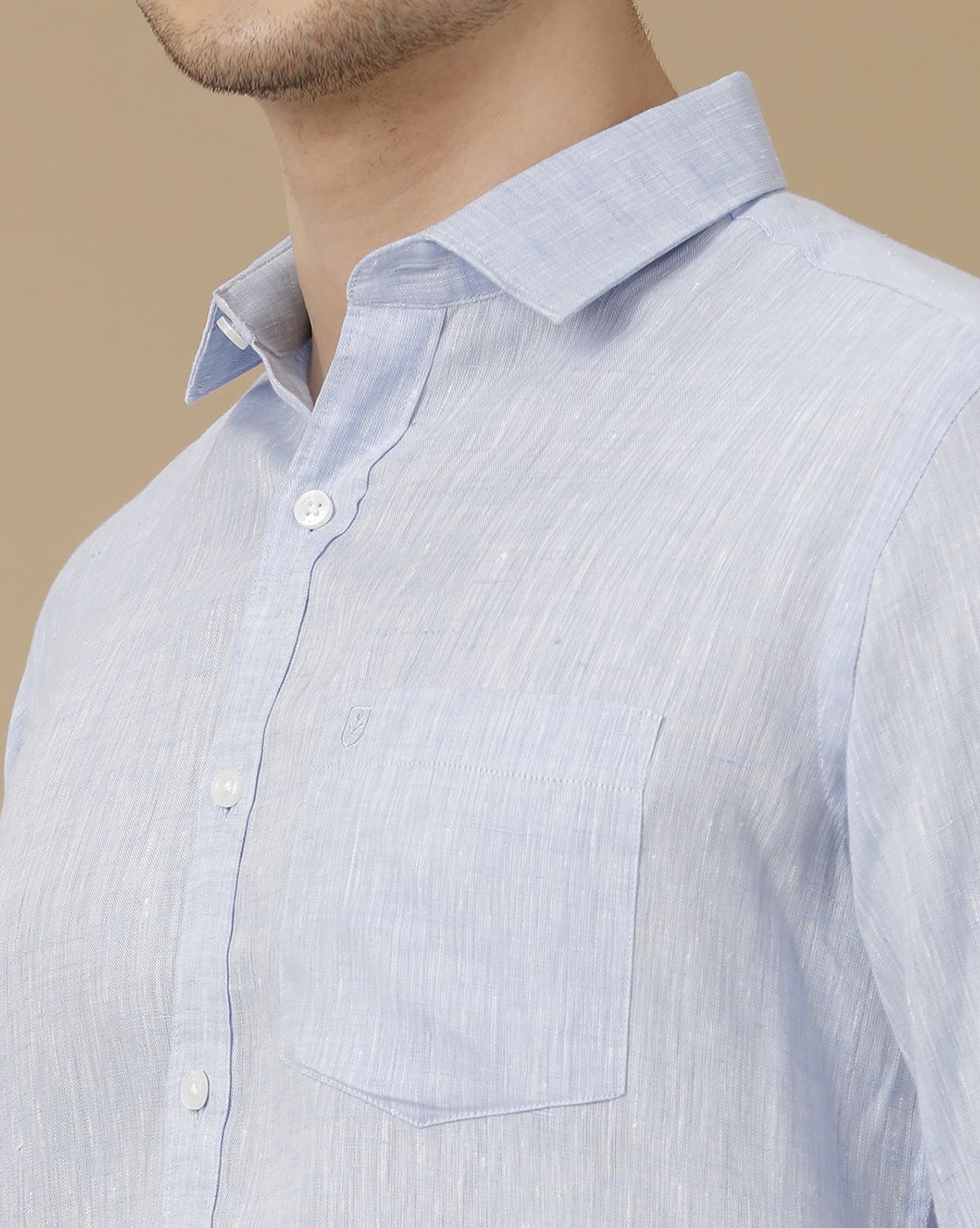 Men's Pure Linen Blue Solid Contemporary Fit Full Sleeve Casual Shirt