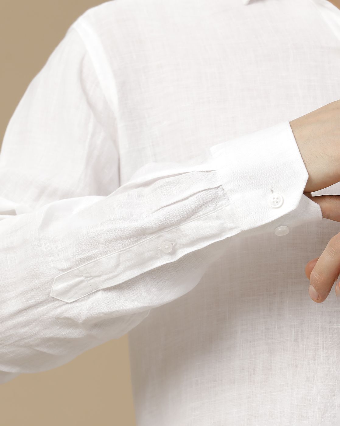 Men's Pure Linen White Solid Contemporary Fit Full Sleeve Casual Shirt