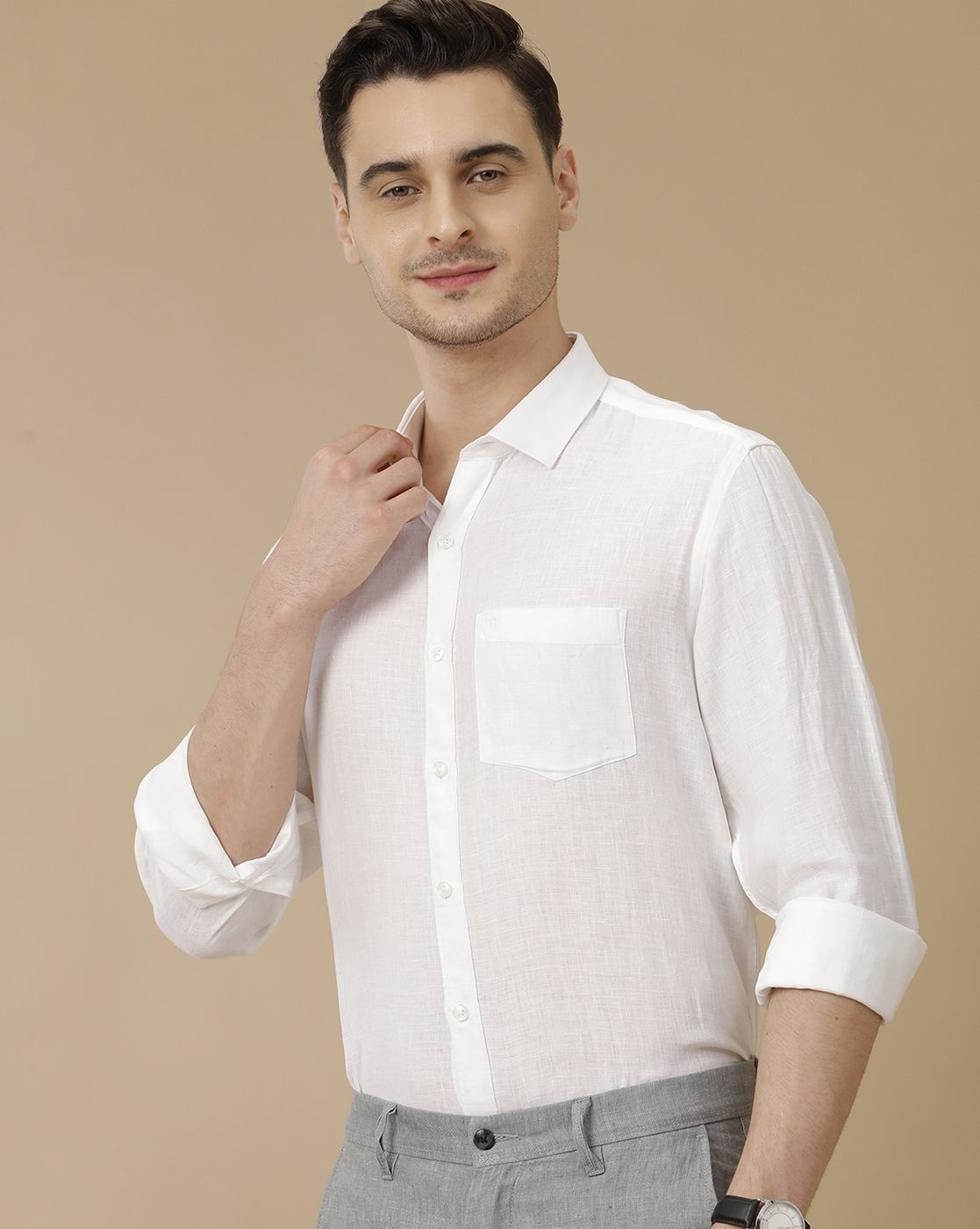 Men's Pure Linen White Solid Contemporary Fit Full Sleeve Casual Shirt