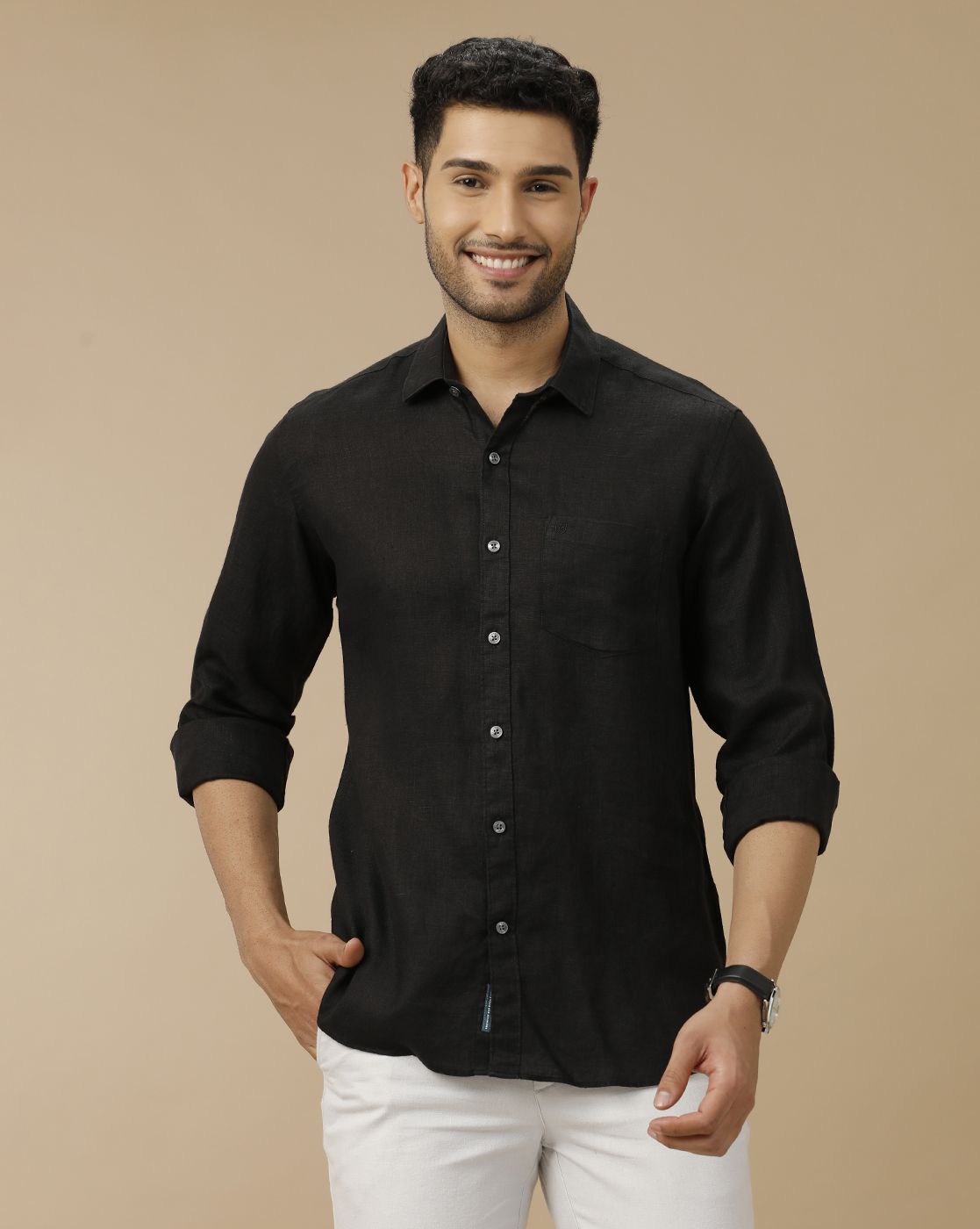 Men's Pure Linen Black Solid Contemporary Fit Full Sleeve Casual Shirt