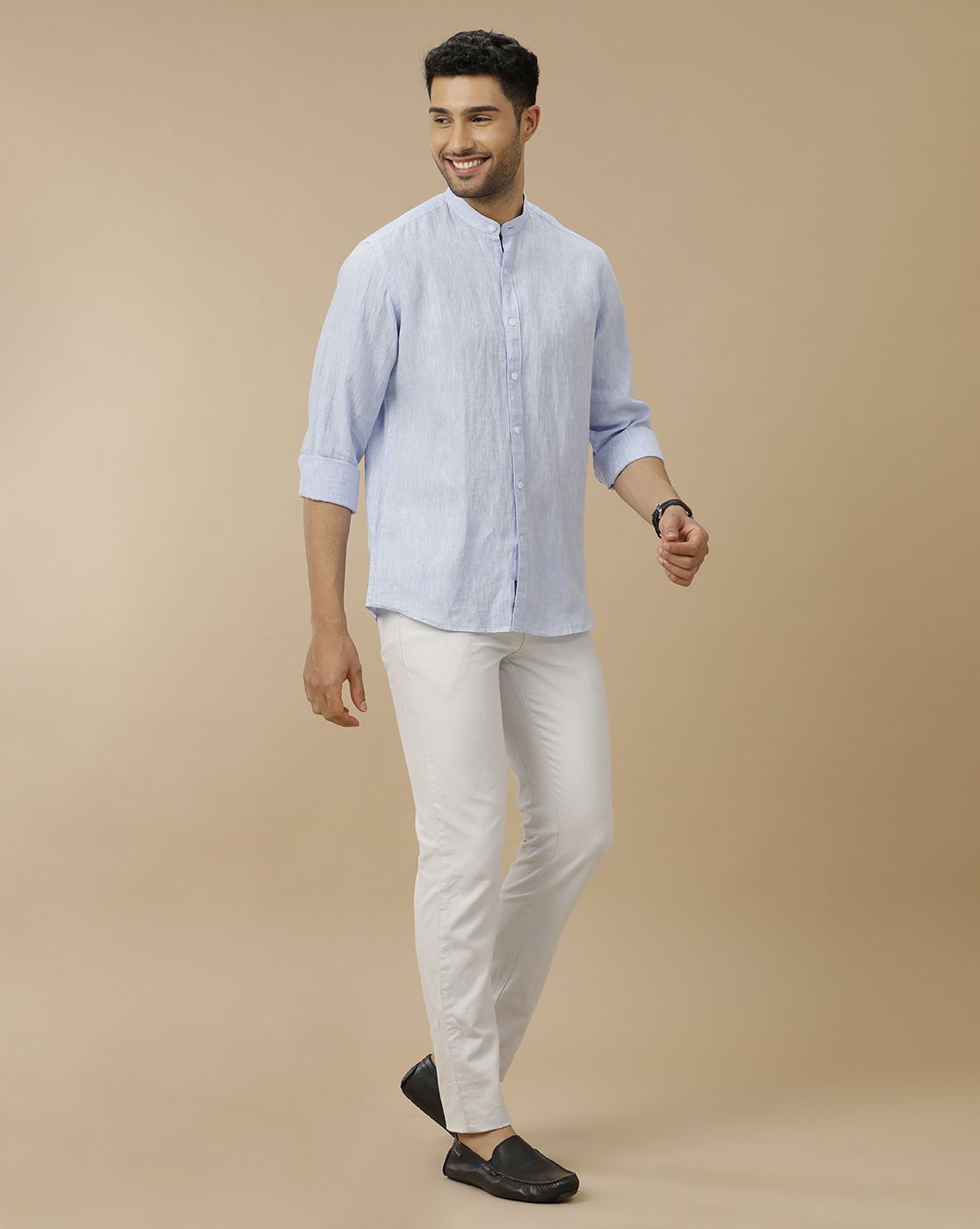 Men's Pure Linen Blue Solid Contemporary Fit Full Sleeve Casual Shirt