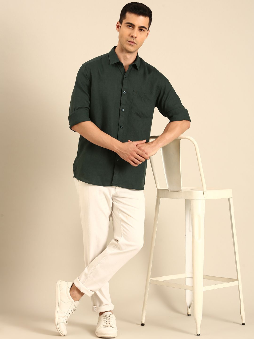 Linen Club Men's Linen Blend Green Solid Contemporary Fit Full Sleeves Casual Shirt