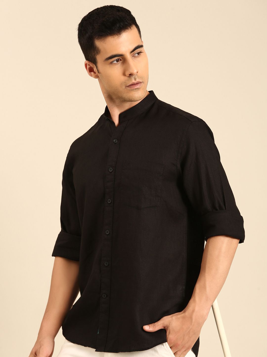 Linen Club Men's Linen Blend Black Solid Contemporary Fit Full Sleeves Casual Shirt