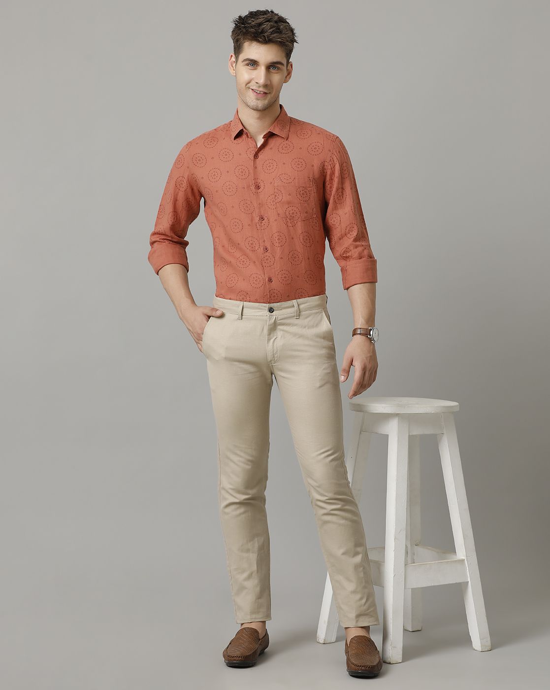 Men's Pure Linen Red Printed Contemporary Fit Full Sleeve Sleeve Casual Shirt
