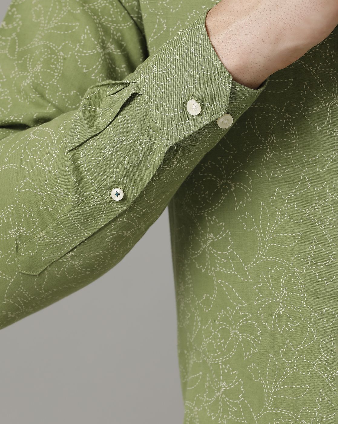 Men's Linen Rich Green Printed Contemporary Fit Full Sleeve Sleeve Casual Shirt