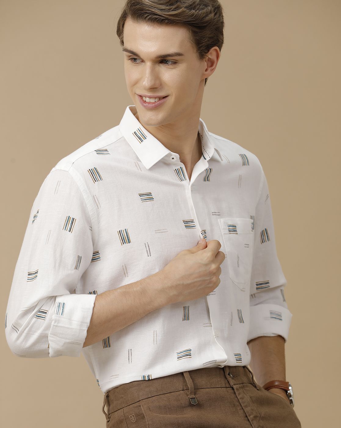 Men's Linen Rich White Printed Contemporary Fit Full Sleeve Casual Shirt
