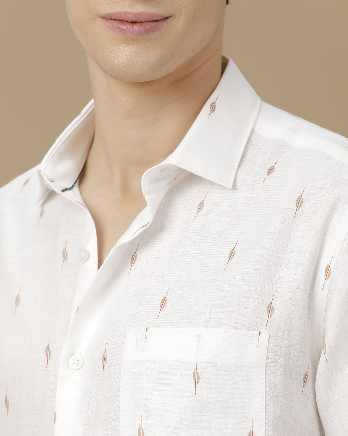 Men's Pure Linen White Printed Contemporary Fit Full Sleeve Casual Shirt