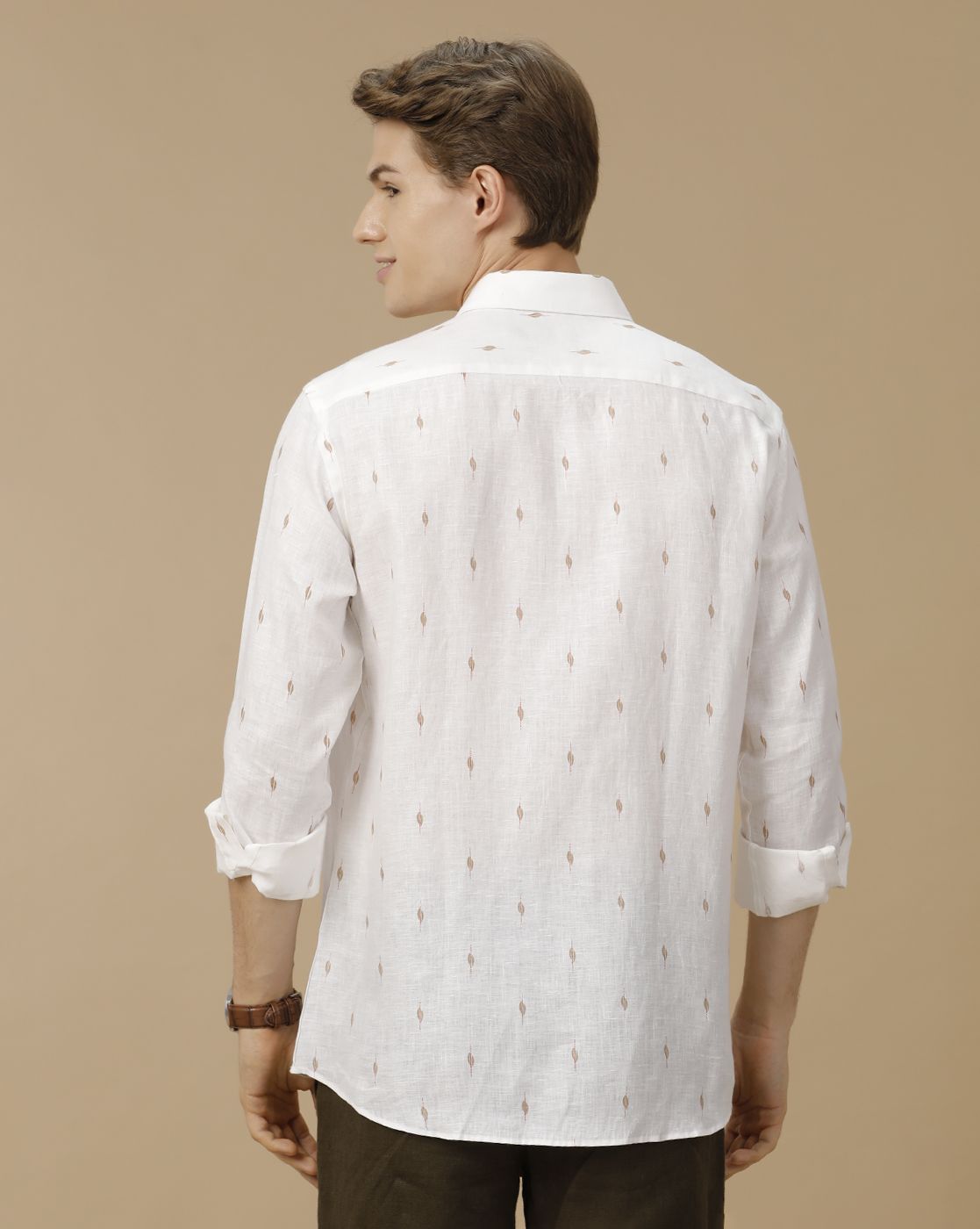 Men's Pure Linen White Printed Contemporary Fit Full Sleeve Casual Shirt