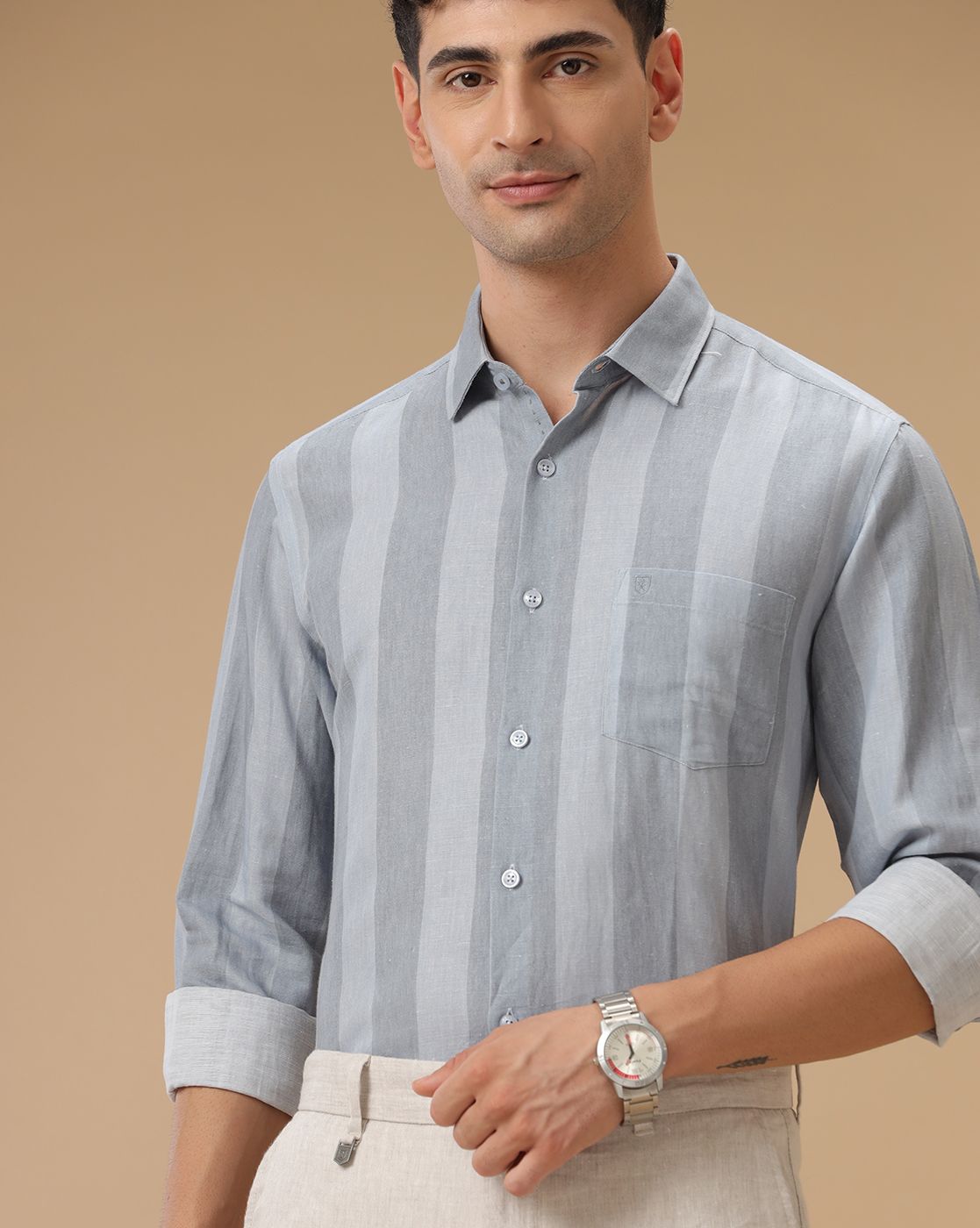 Men's Linen Rich Grey Striped Contemporary Fit Full Sleeve Casual Shirt