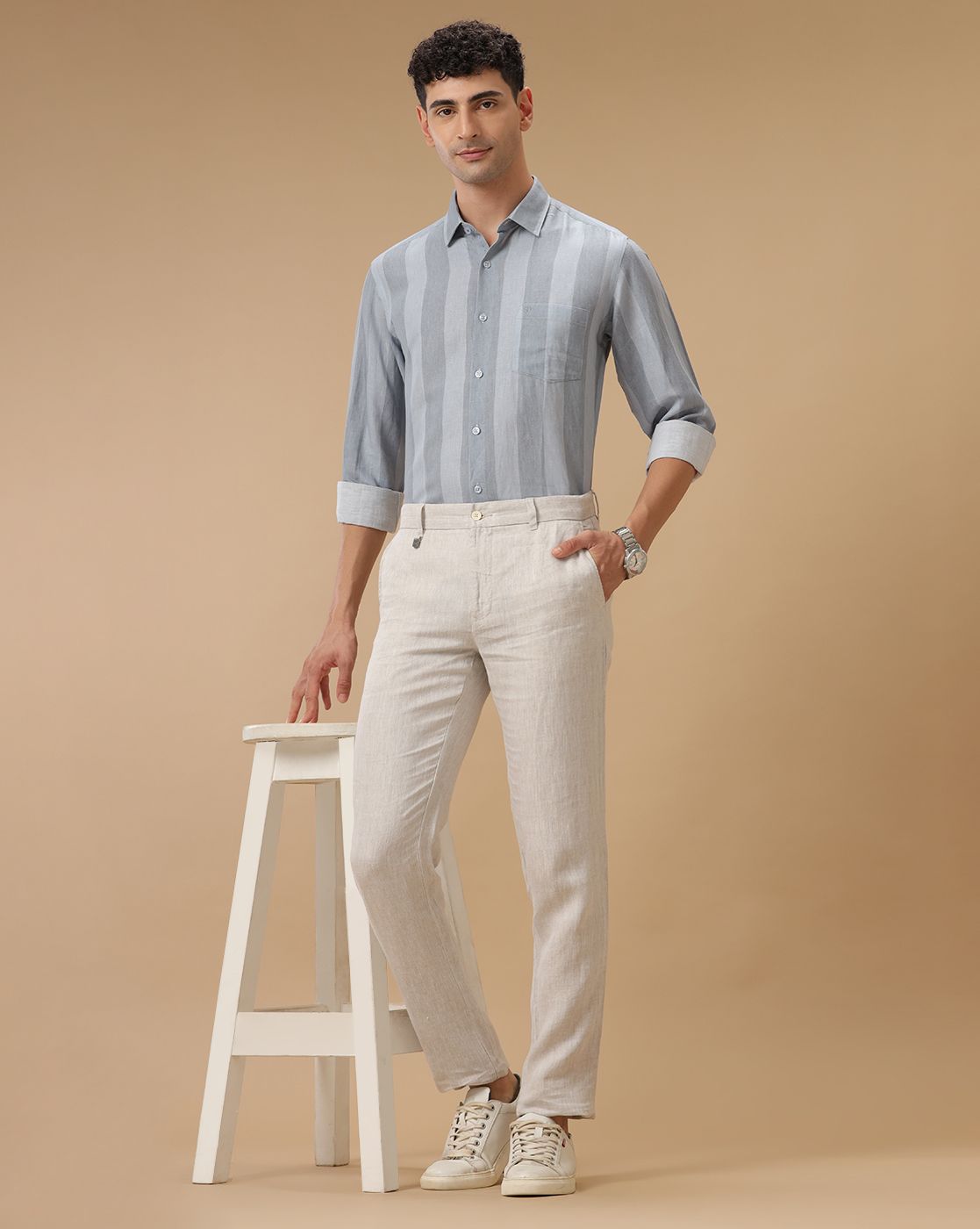 Men's Linen Rich Grey Striped Contemporary Fit Full Sleeve Casual Shirt