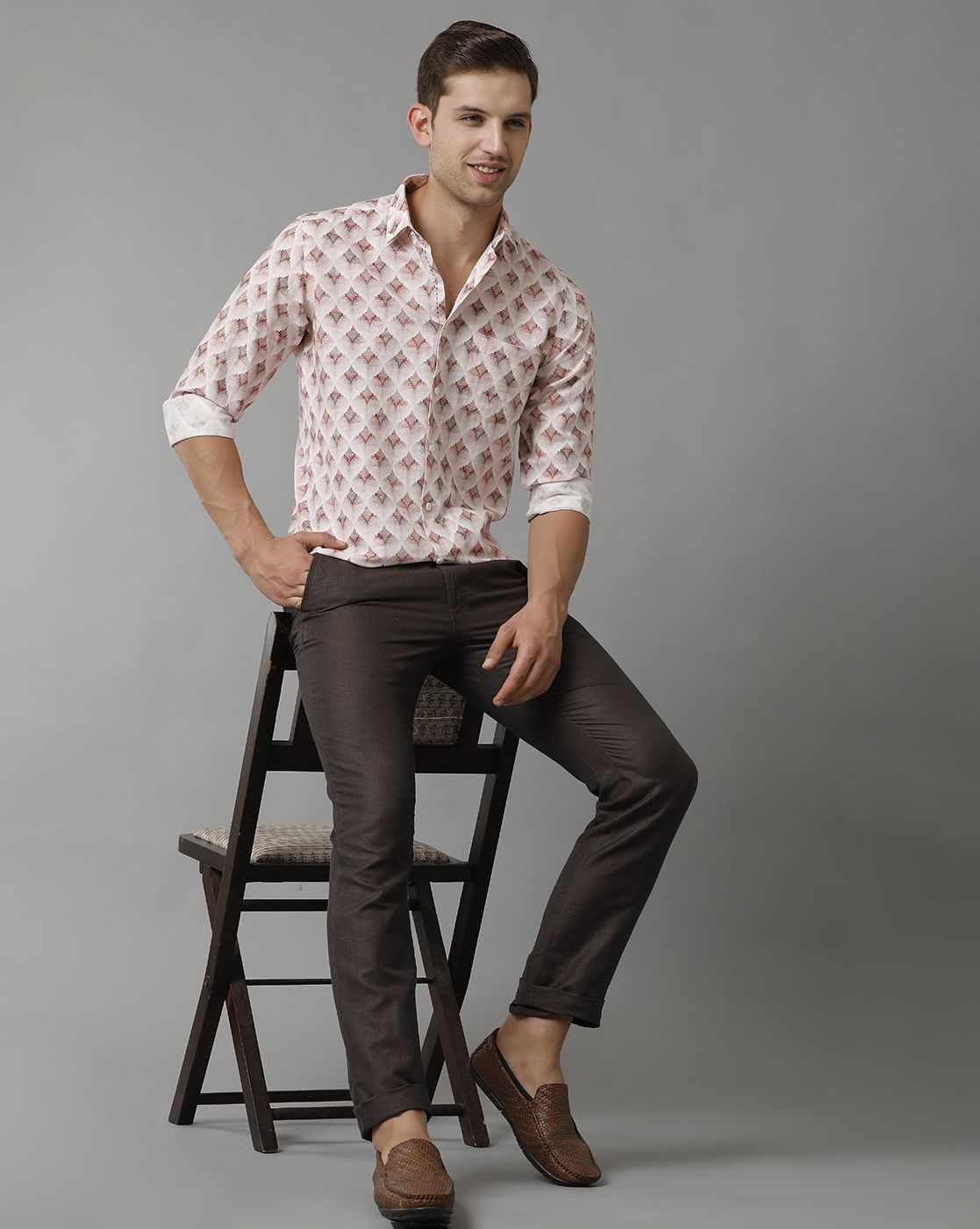 Men's Linen Rich Pink Printed Contemporary Fit Full Sleeve Sleeve Casual Shirt