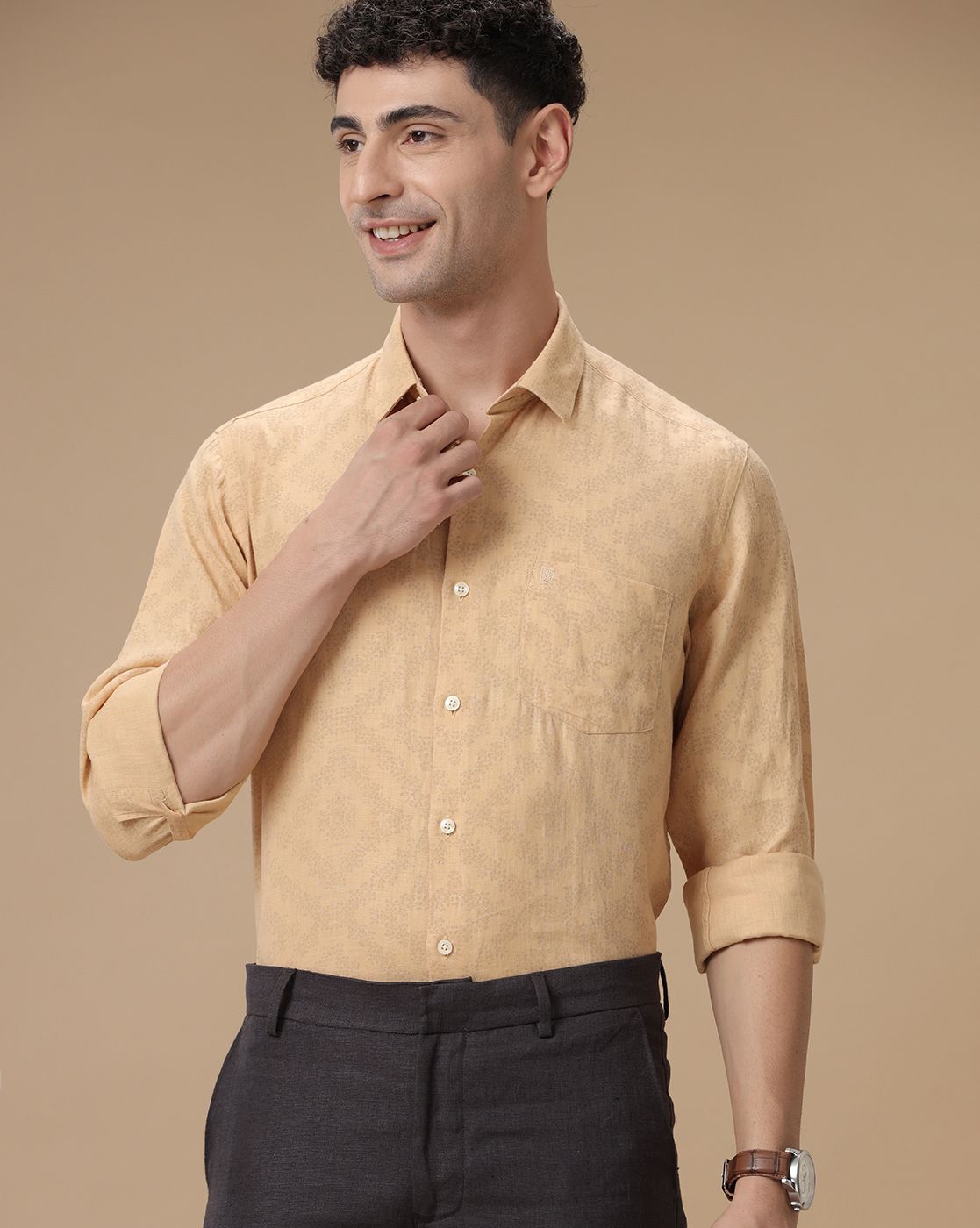 Men's Pure Linen Yellow Printed Contemporary Fit Full Sleeve Casual Shirt