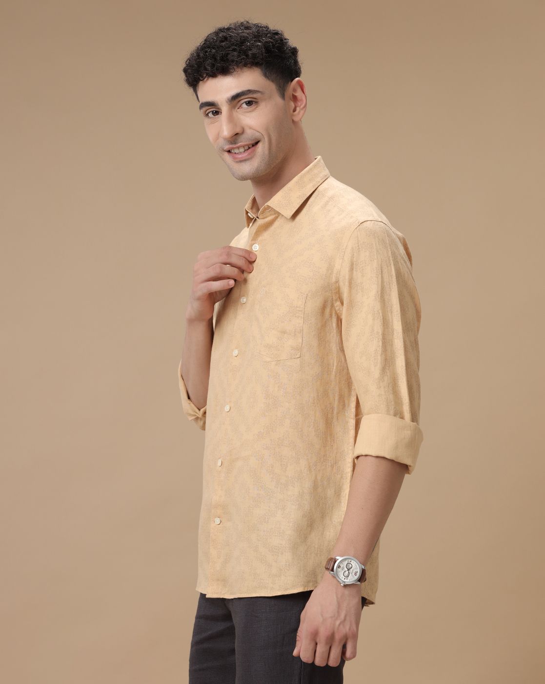 Men's Pure Linen Yellow Printed Contemporary Fit Full Sleeve Casual Shirt