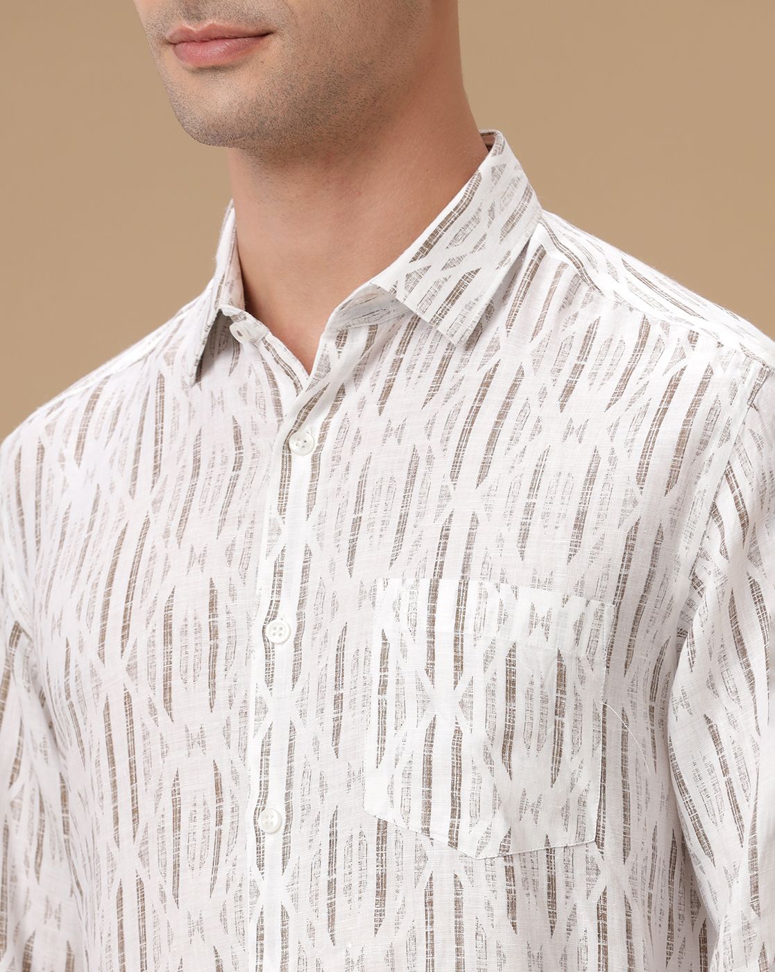 Men's Pure Linen Brown Printed Contemporary Fit Full Sleeve Casual Shirt