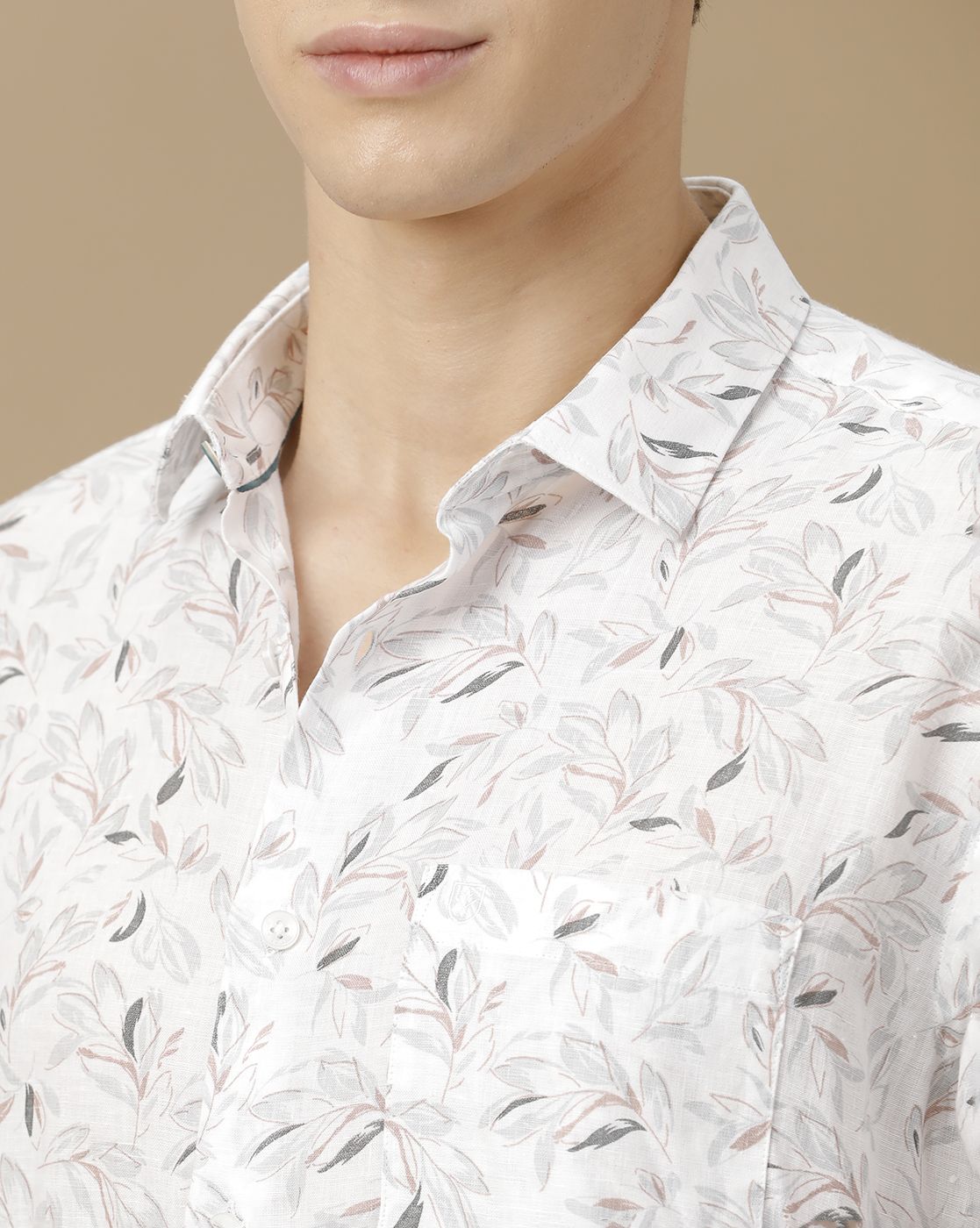 Men's Pure Linen White Printed Contemporary Fit Full Sleeve Casual Shirt