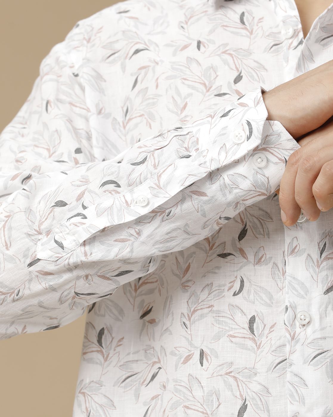 Men's Pure Linen White Printed Contemporary Fit Full Sleeve Casual Shirt