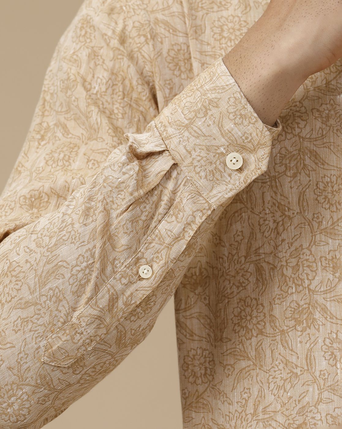 Men's Pure Linen Brown Printed Contemporary Fit Full Sleeve Casual Shirt