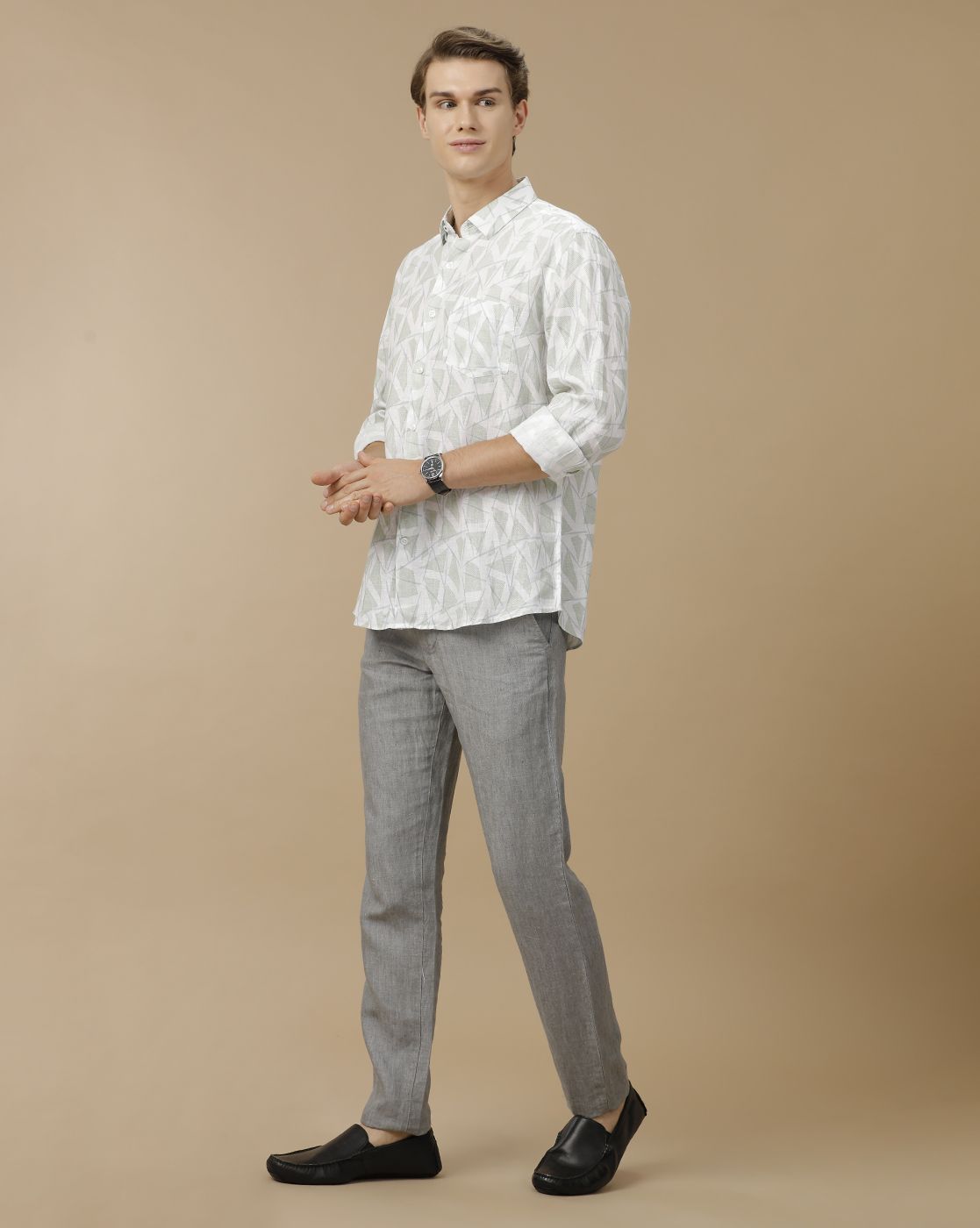 Men's Pure Linen Green Printed Contemporary Fit Full Sleeve Casual Shirt