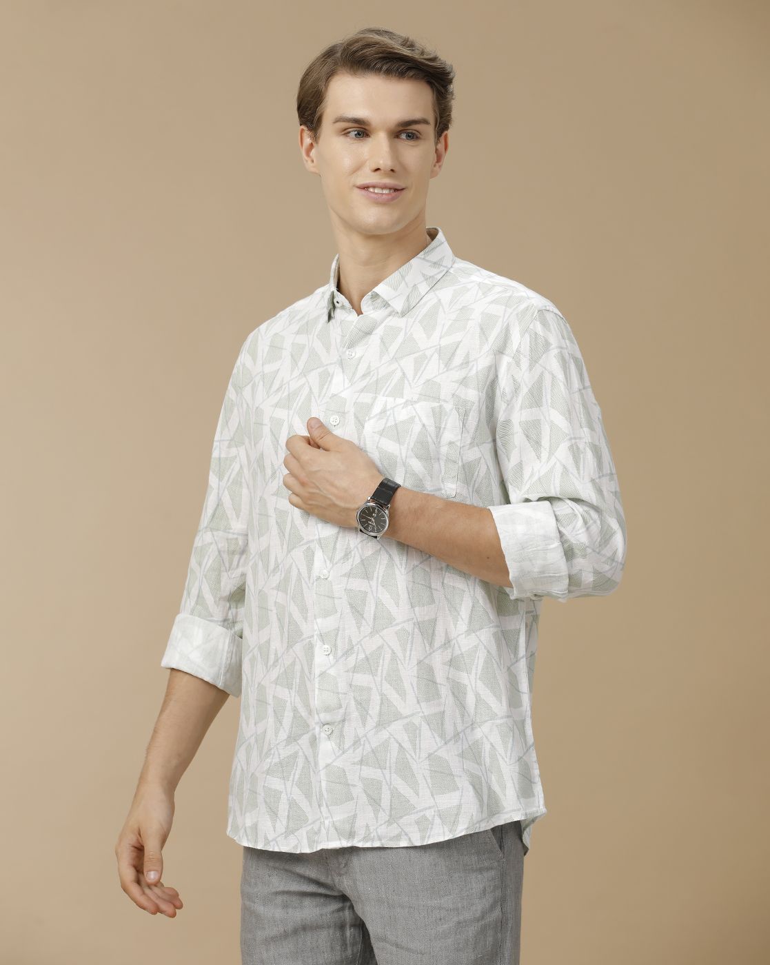 Men's Pure Linen Green Printed Contemporary Fit Full Sleeve Casual Shirt