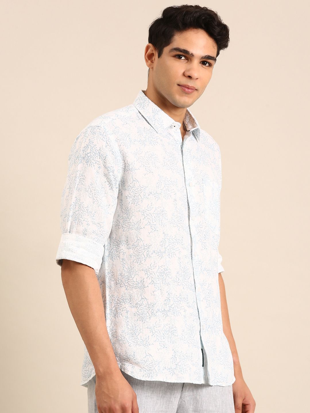 Linen Club Men's Linen Blend Light Blue Printed Contemporary Fit Full Sleeves Casual Shirt