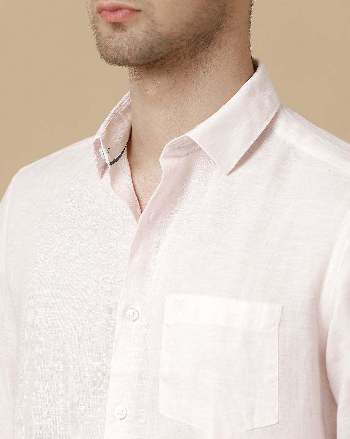 Men's Pure Linen Pink Striped Contemporary Fit Full Sleeve Sleeve Casual Shirt