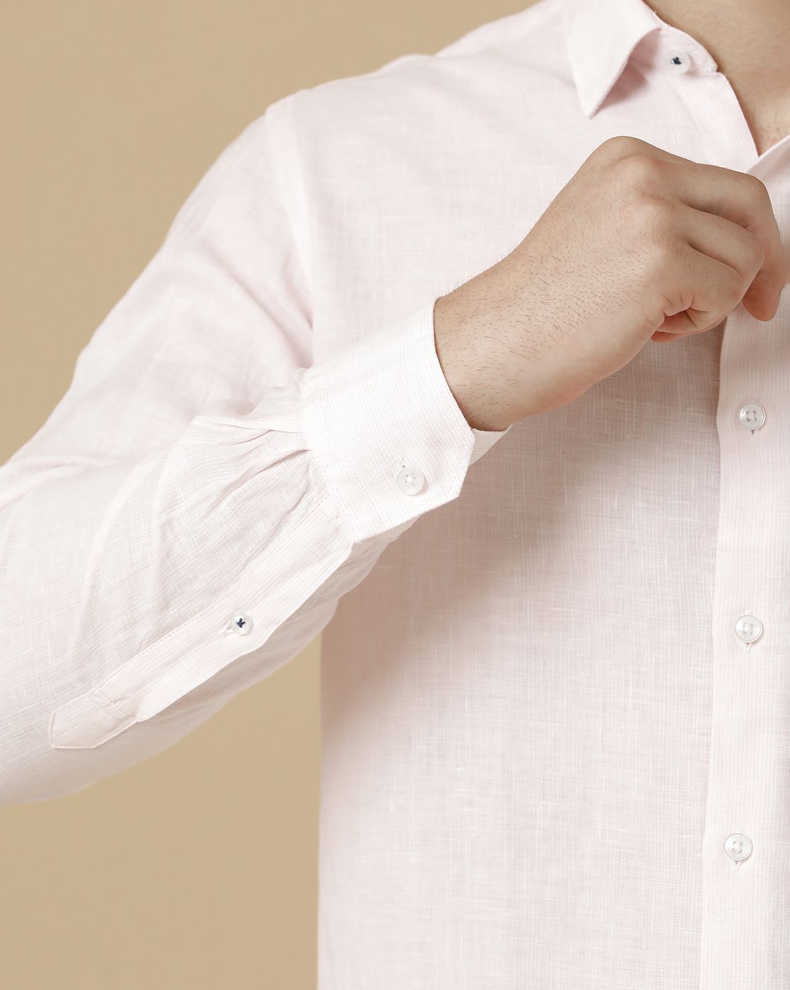 Men's Pure Linen Pink Striped Contemporary Fit Full Sleeve Sleeve Casual Shirt