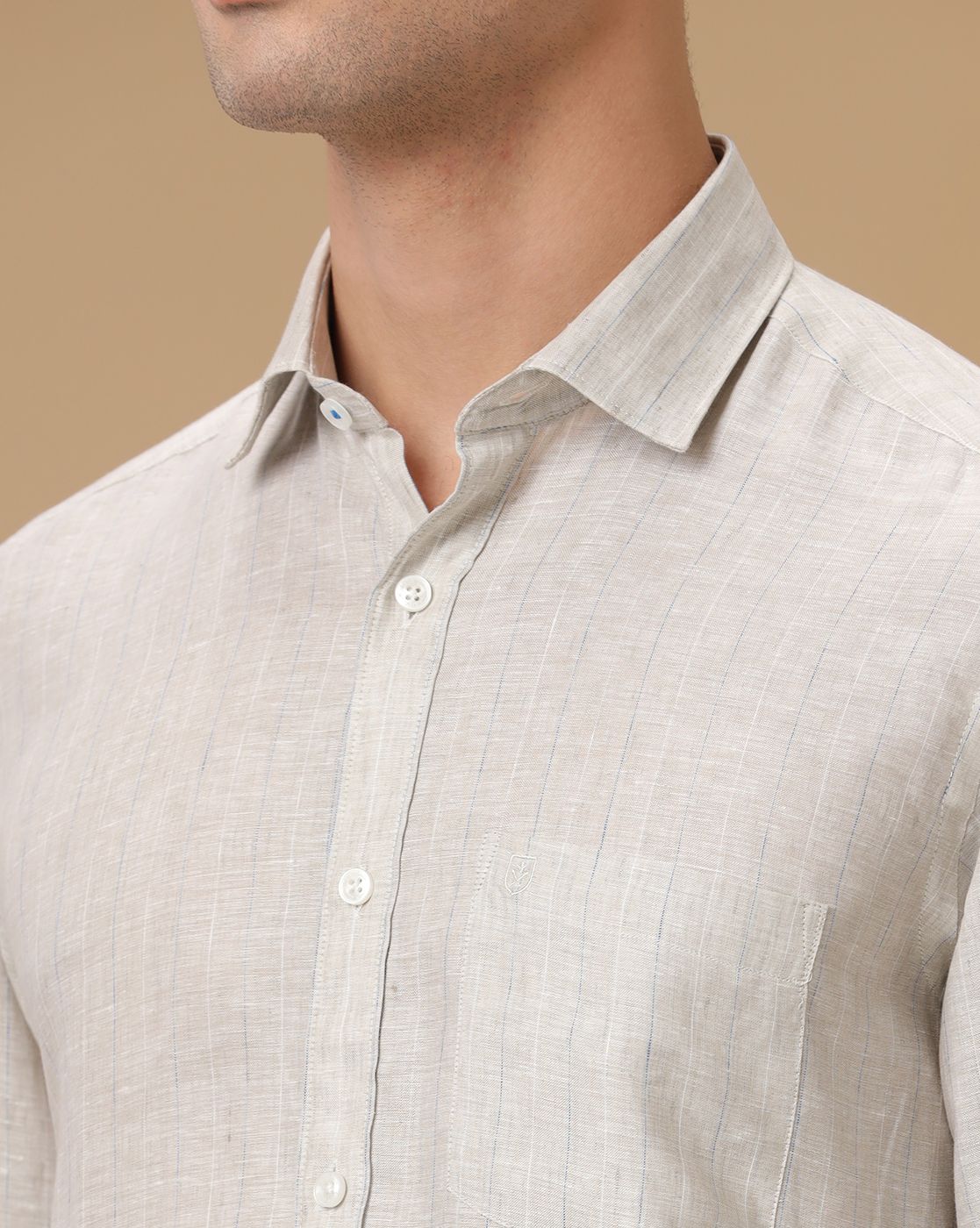 Men's Pure Linen Grey Striped Contemporary Fit Full Sleeve Casual Shirt