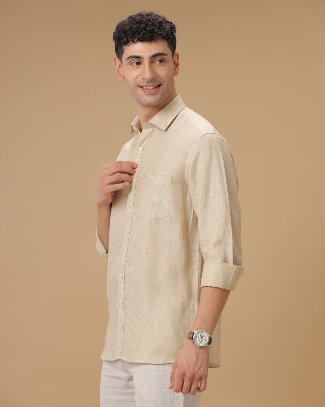 Men's Pure Linen Beige Striped Contemporary Fit Full Sleeve Casual Shirt