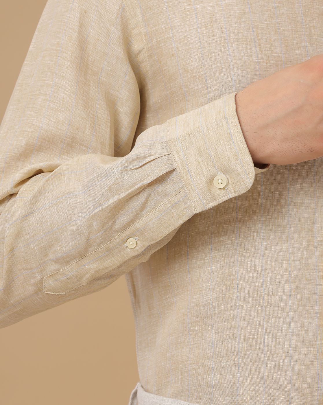 Men's Pure Linen Beige Striped Contemporary Fit Full Sleeve Casual Shirt