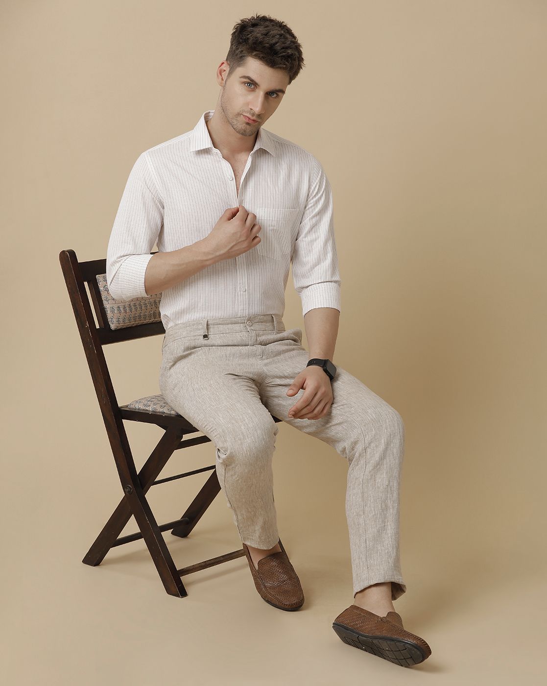 Men's Pure Linen Brown Striped Contemporary Fit Full Sleeve Sleeve Casual Shirt