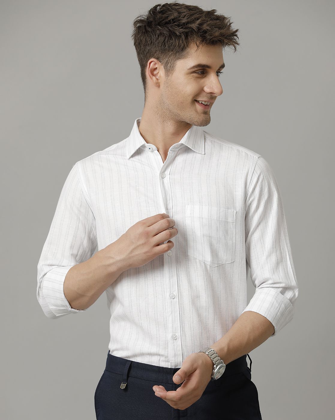 Men's Pure Linen Blue Striped Contemporary Fit Full Sleeve Sleeve Casual Shirt