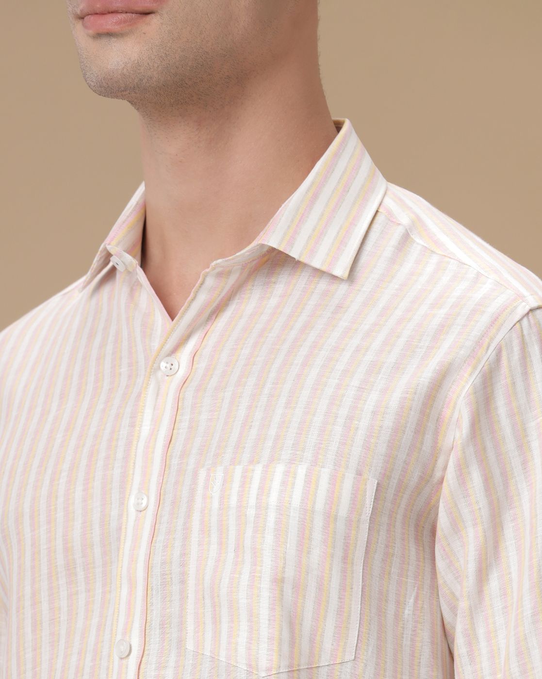 Men's Pure Linen Pink Striped Contemporary Fit Full Sleeve Casual Shirt