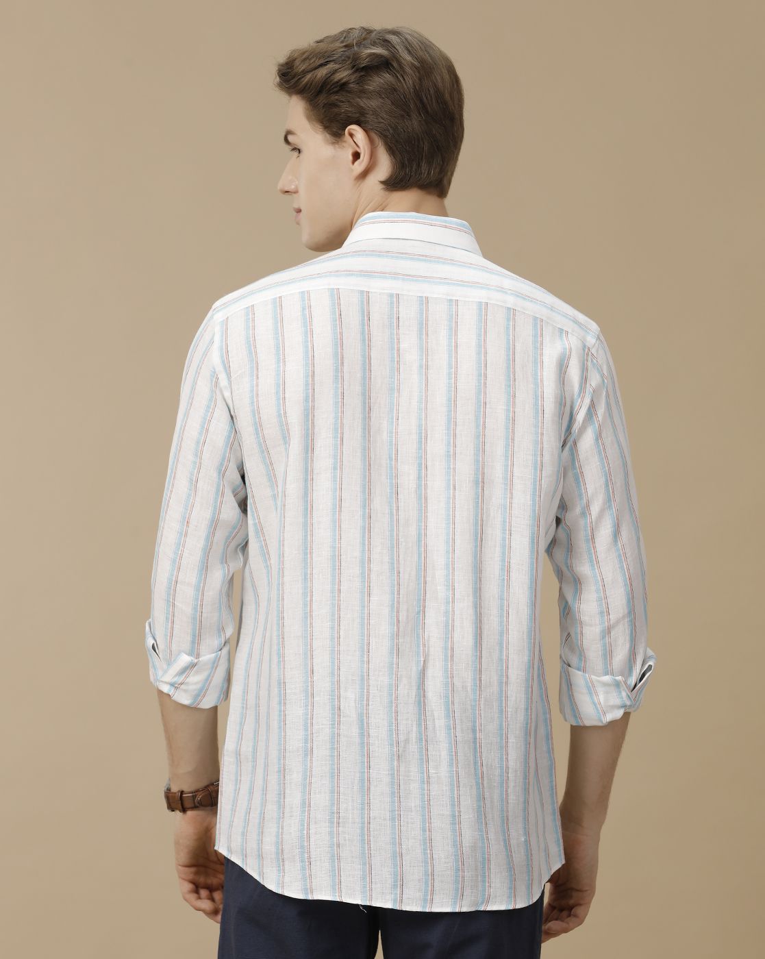 Men's Pure Linen Blue Striped Contemporary Fit Full Sleeve Casual Shirt