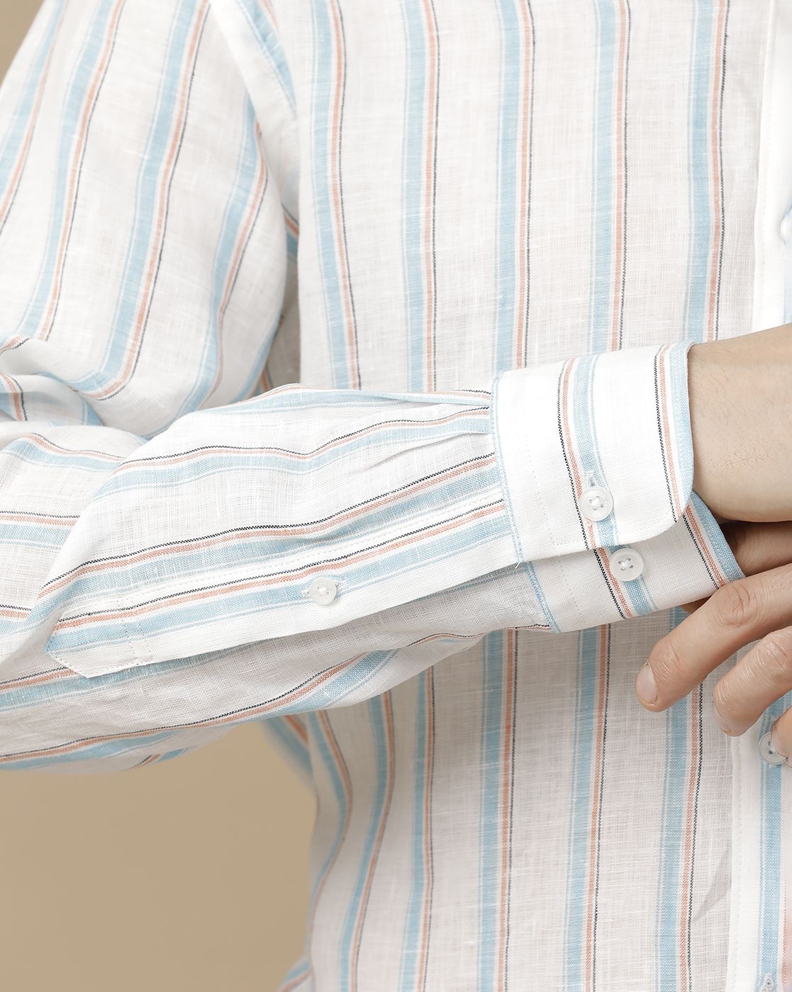 Men's Pure Linen Blue Striped Contemporary Fit Full Sleeve Casual Shirt