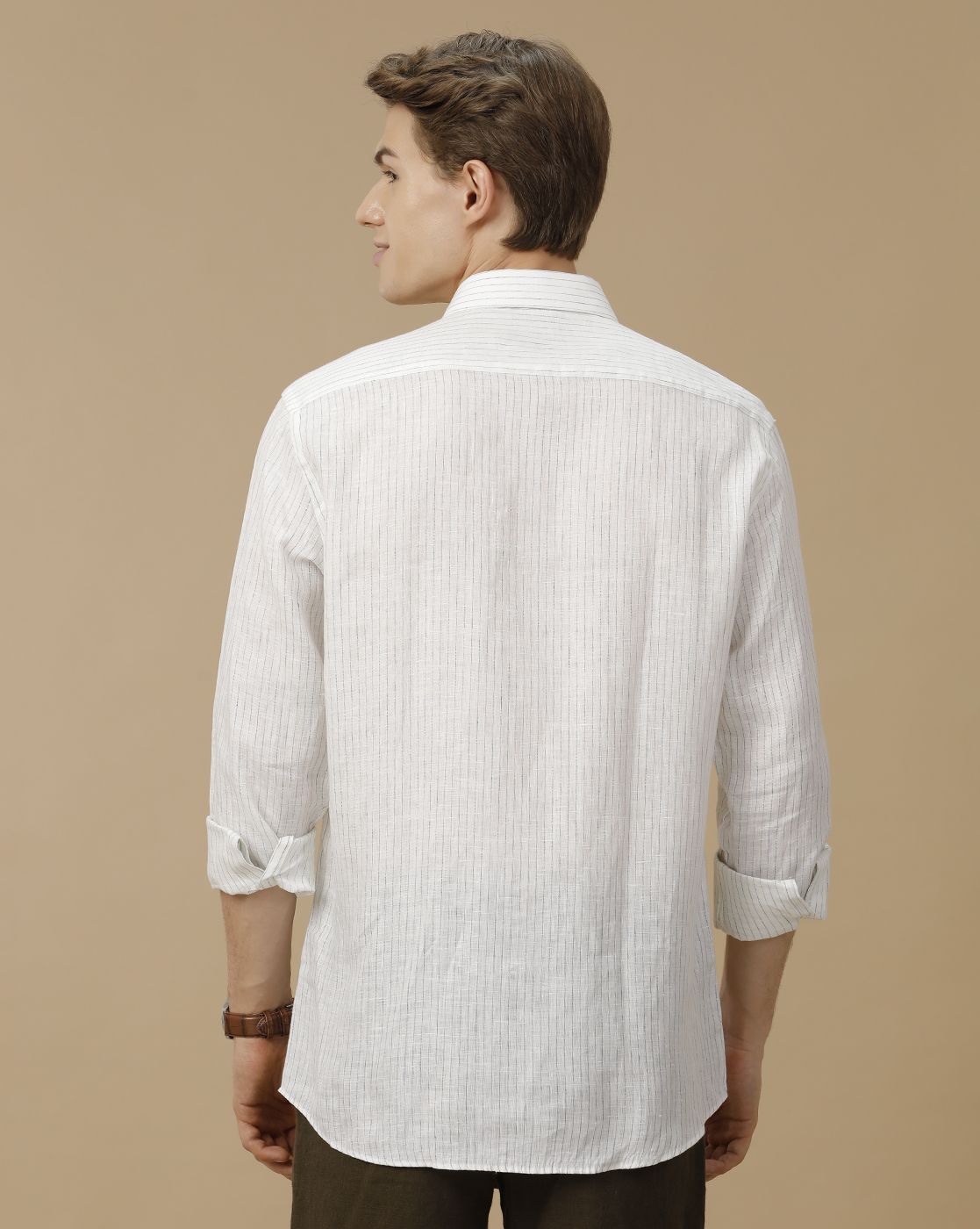 Men's Pure Linen White Striped Contemporary Fit Full Sleeve Casual Shirt