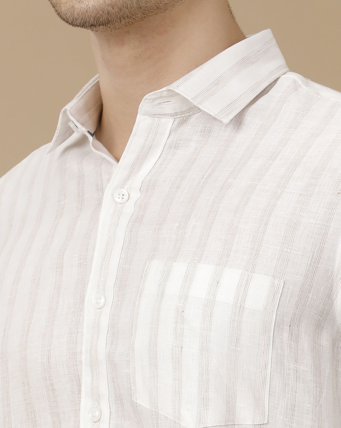 Men's Pure Linen White Striped Contemporary Fit Full Sleeve Casual Shirt
