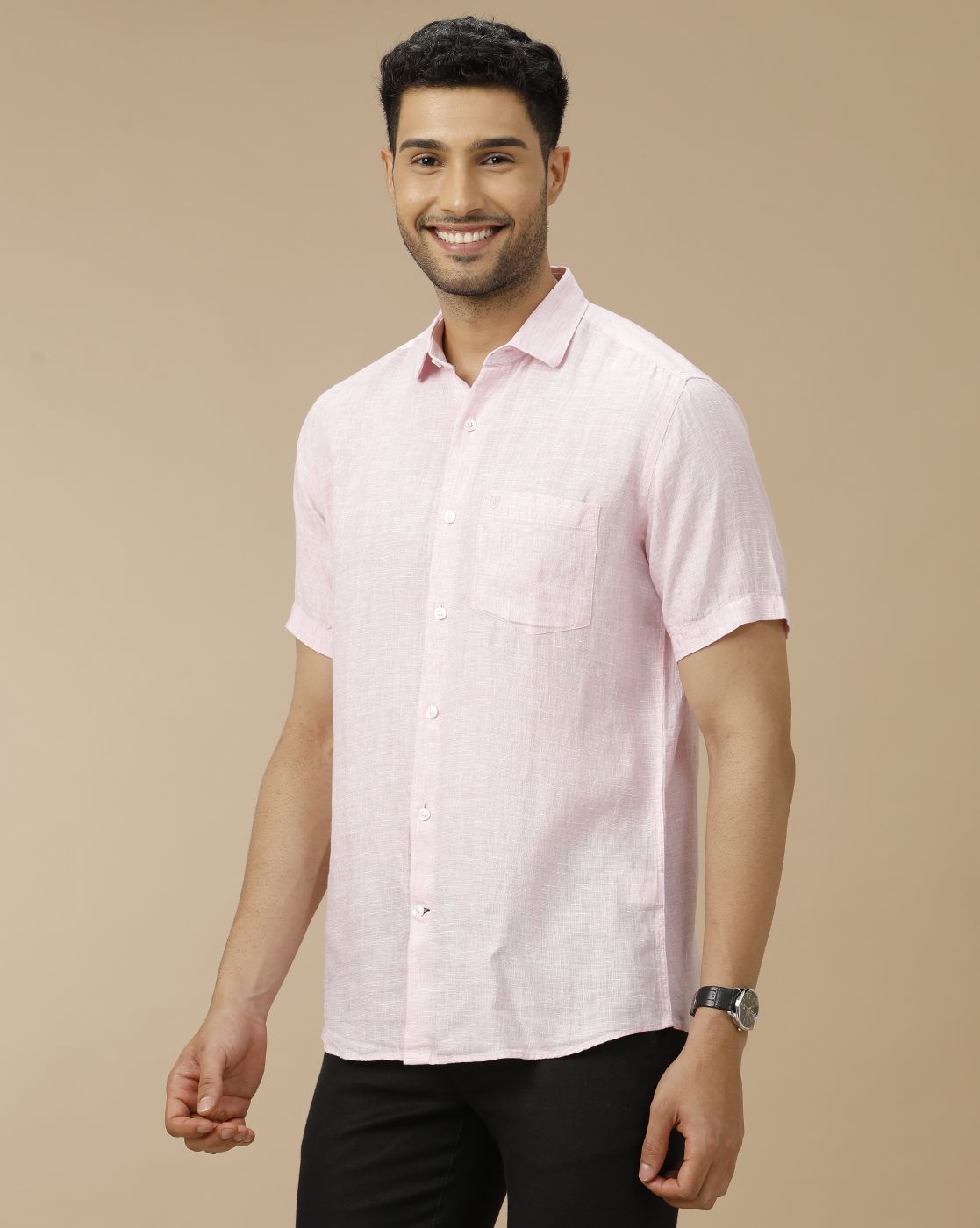 Men's Pure Linen Pink Solid Contemporary Fit Half Sleeve Casual Shirt