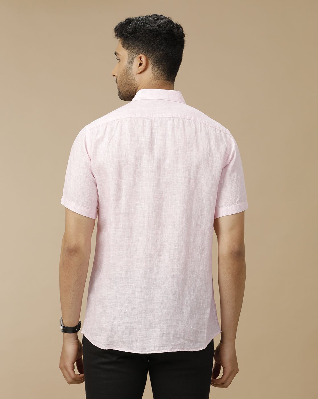 Men's Pure Linen Pink Solid Contemporary Fit Half Sleeve Casual Shirt