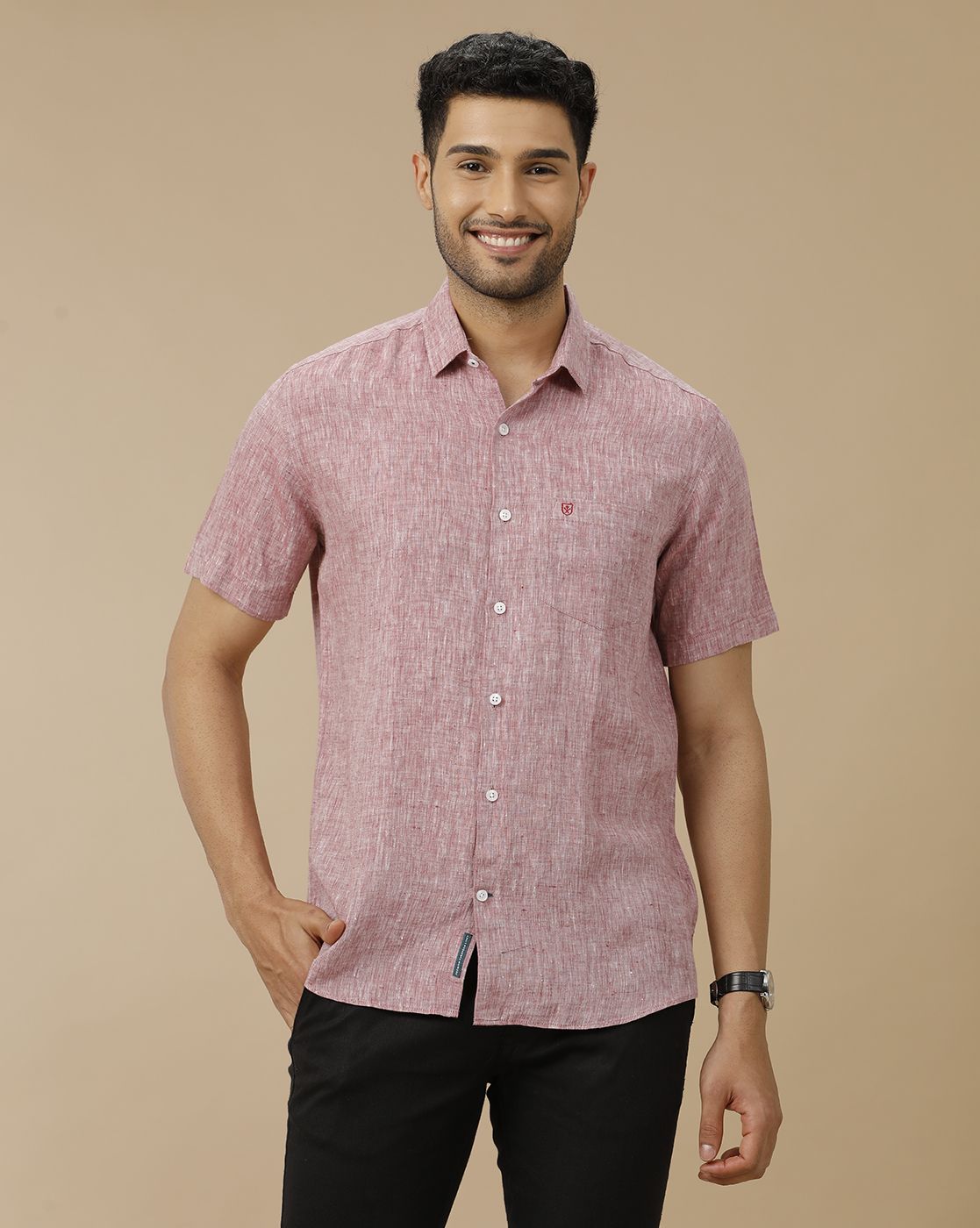 Men's Pure Linen Red Solid Contemporary Fit Half Sleeve Casual Shirt