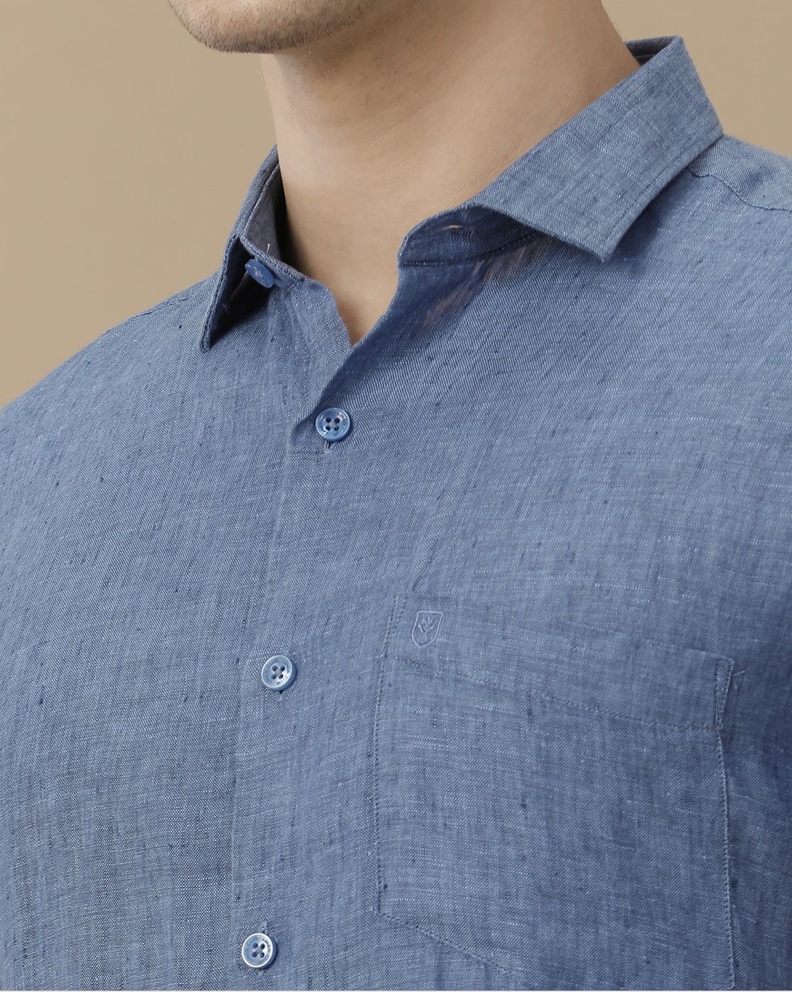 Men's Pure Linen Blue Solid Contemporary Fit Half Sleeve Casual Shirt