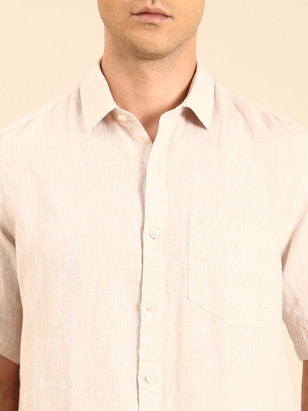 Linen Club Men's  Pure Linen Light Peach Solid Contemporary Fit Half Sleeves Casual Shirt