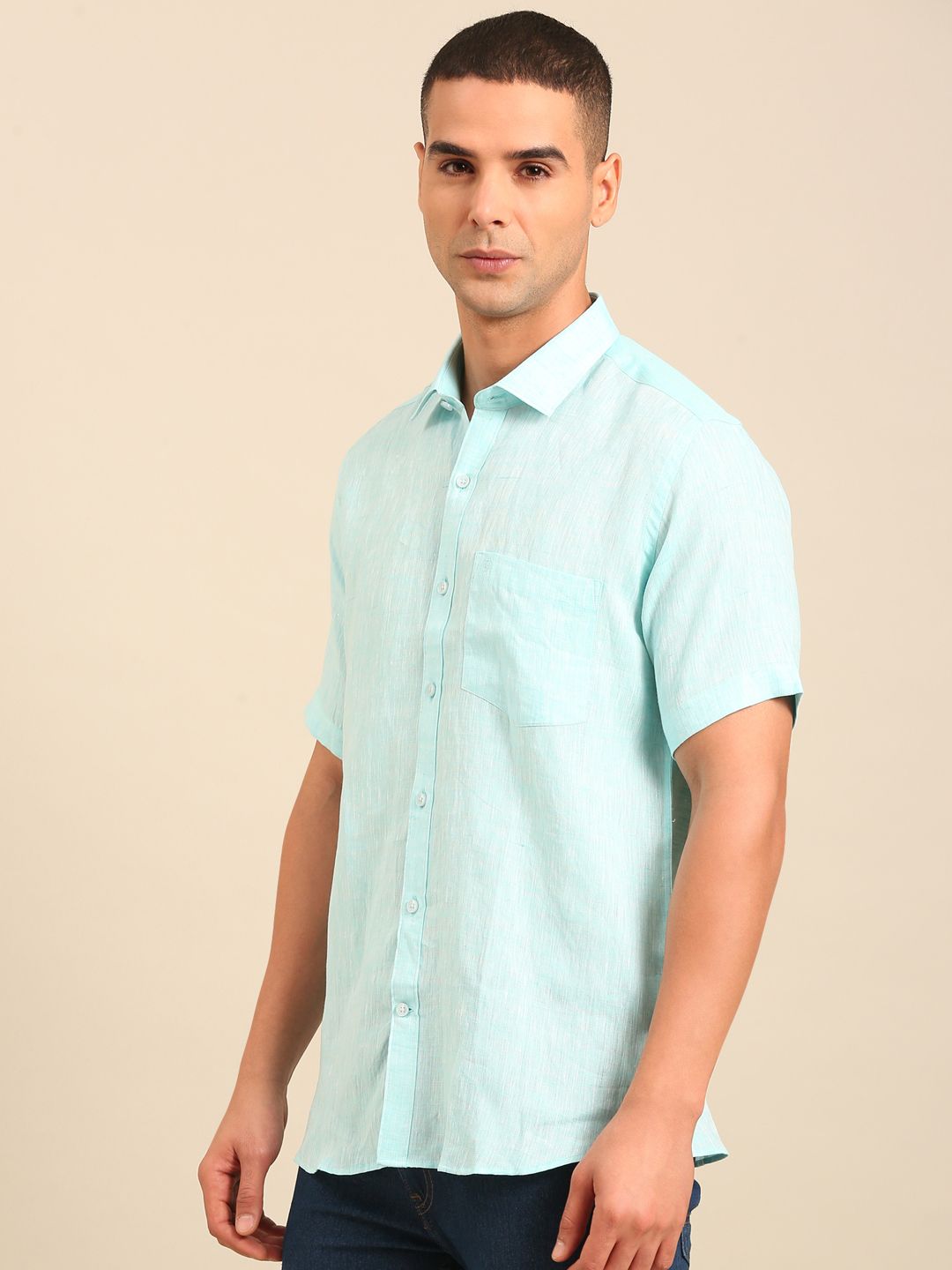 Linen Club Men's  Pure Linen Turquoise Blue Solid Contemporary Fit Half Sleeves Casual Shirt