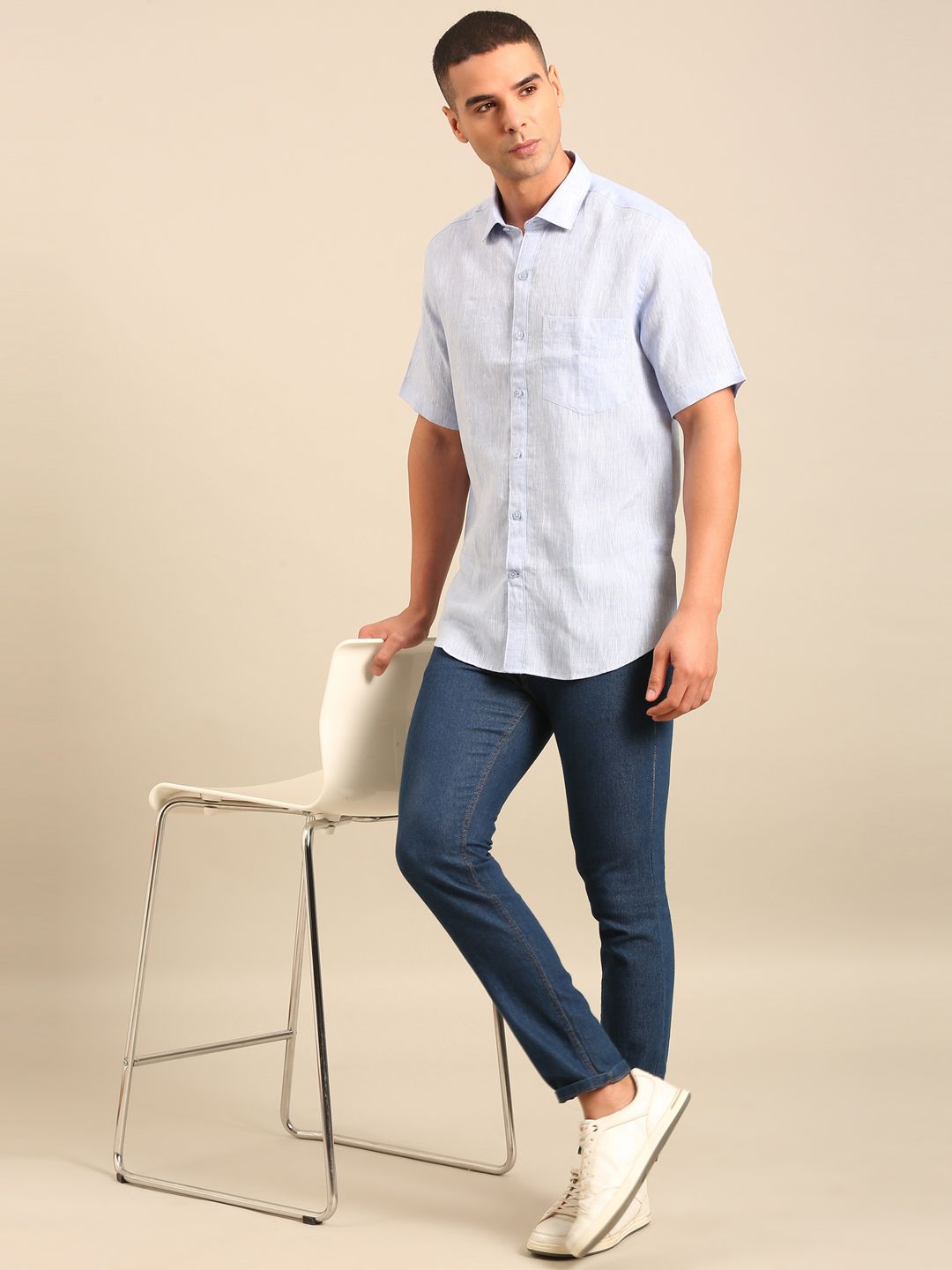 Linen Club Men's Linen Blend Lavender Solid Contemporary Fit Half Sleeves Casual Shirt